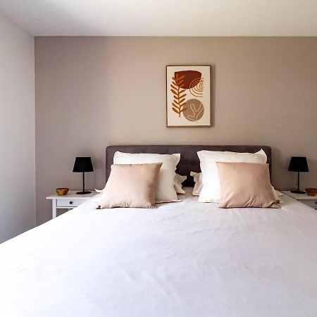 Charmant Refuge Avec Jardin, A 6 Minutes A Pied Du Metro Creteil L Echat-Lovely Retreat With Garden, Located A 6-Minute Walk From Creteil L Echat Metro Station Créteil Exterior foto